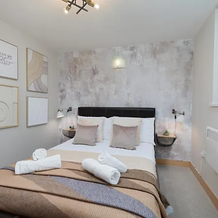 The Curated Corner *